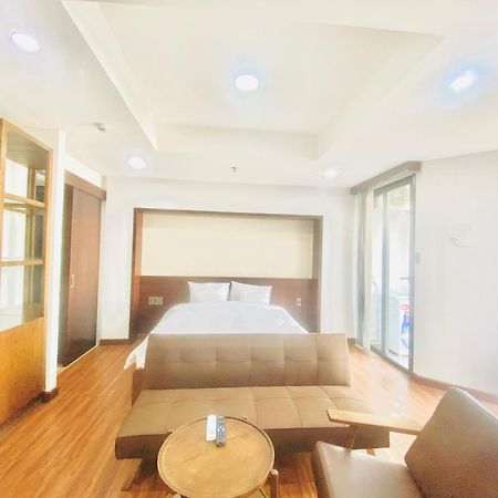 Tokyo Boutique Front Beach Hotel Дананг Екстер'єр фото