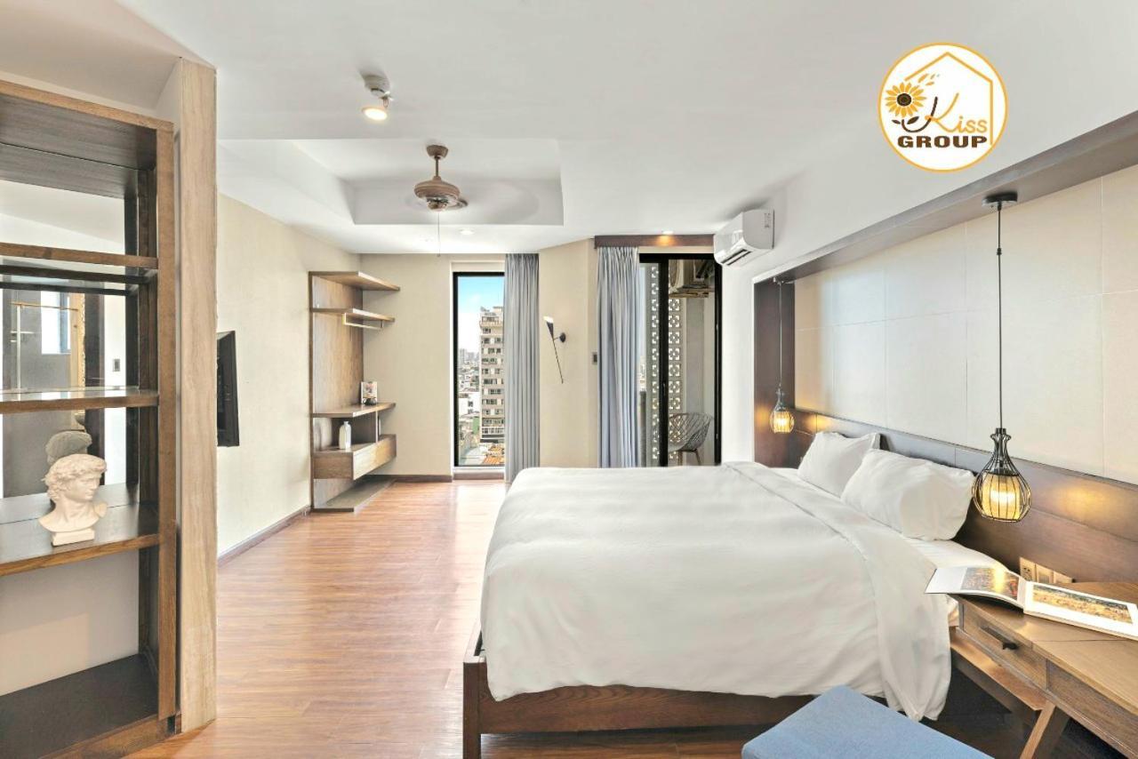 Tokyo Boutique Front Beach Hotel Дананг Екстер'єр фото
