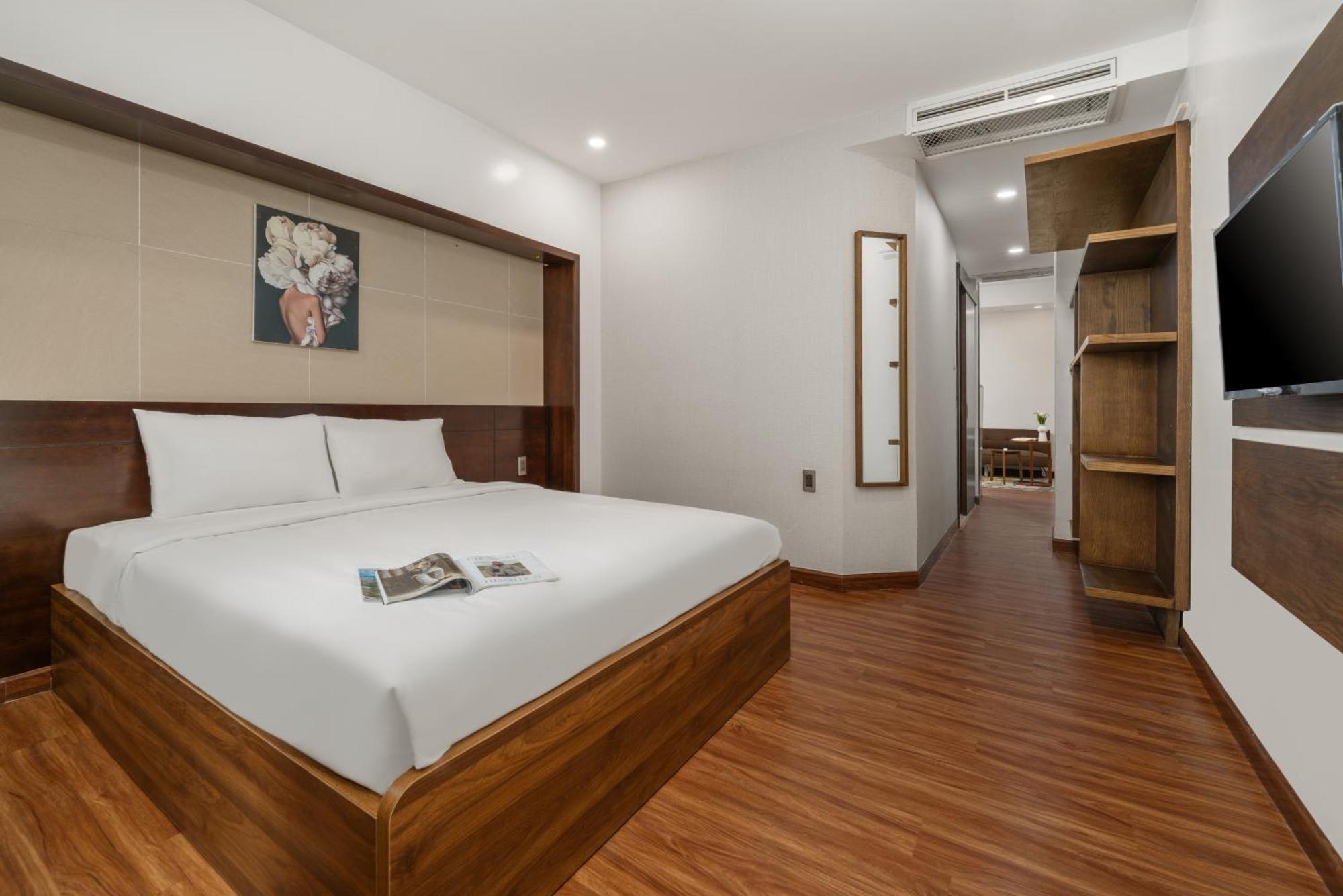 Tokyo Boutique Front Beach Hotel Дананг Екстер'єр фото
